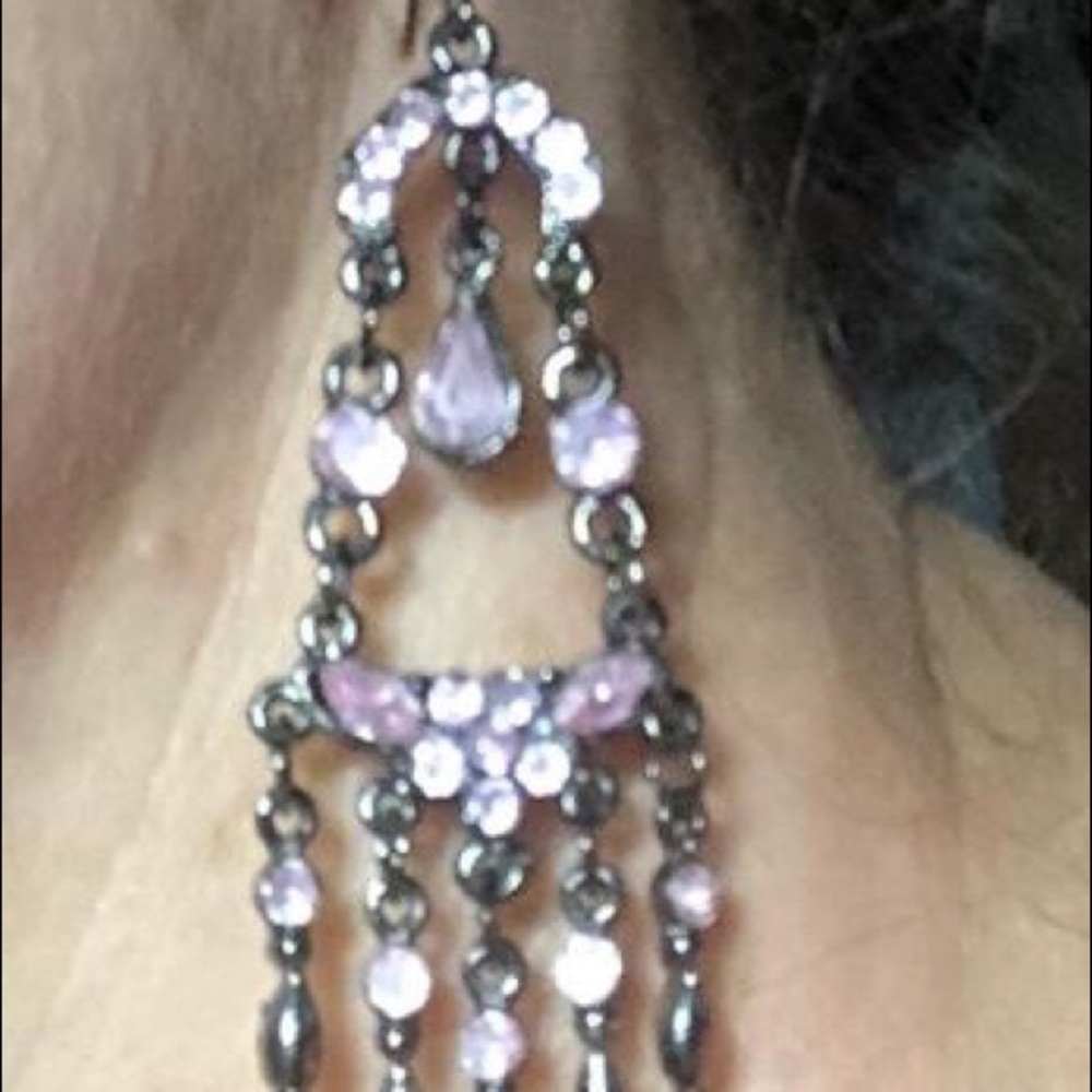 Beautiful earrings - Picture 3 of 3